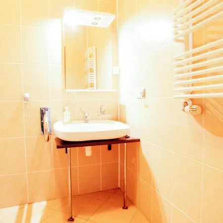 Feriested Gosciniec Jedrus *