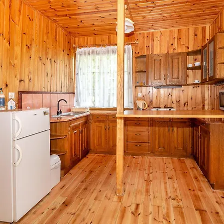 Gosciniec Jedrus Resort *