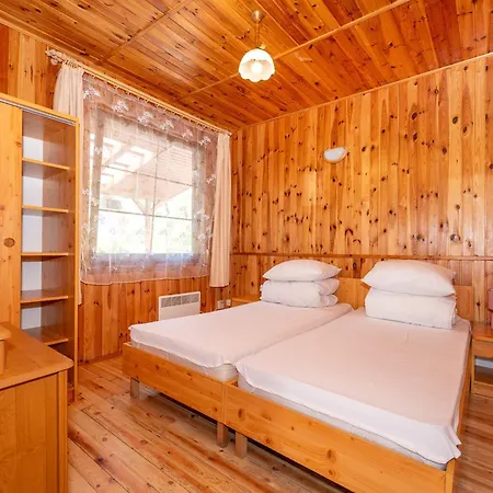 Gosciniec Jedrus Feriested