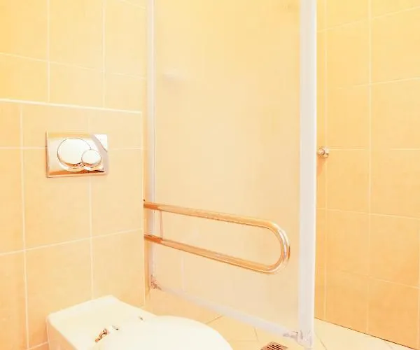 Resort Gosciniec Jedrus *