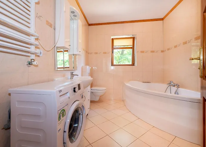 Resort Gosciniec Jedrus *