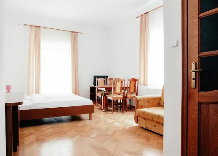 Resort Gosciniec Jedrus *